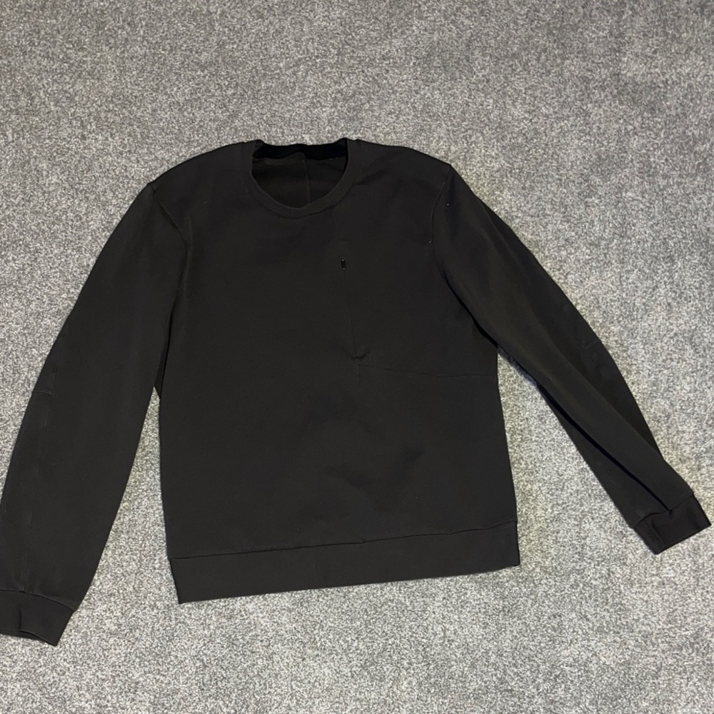 Black Lululemon Crew Neck Men's Sweater with Front Zipper Pocket